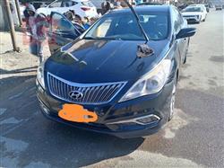 هيونداي أزيرا